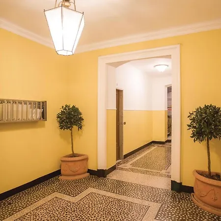 Casa Del Poeta Apartment *