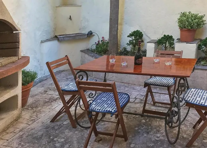 Apartament Casa Del Poeta